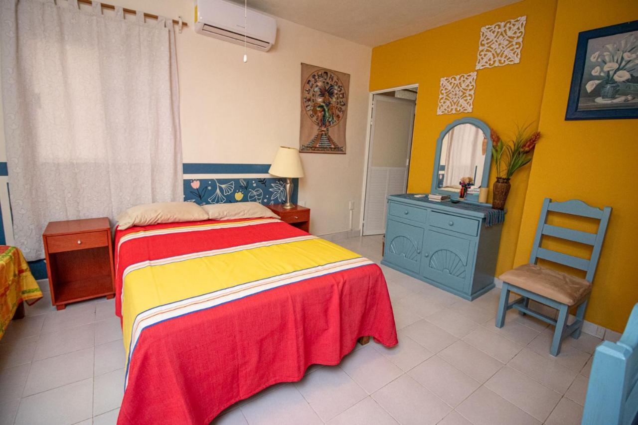La Casa Del Almendro Hotel Playa del Carmen Buitenkant foto